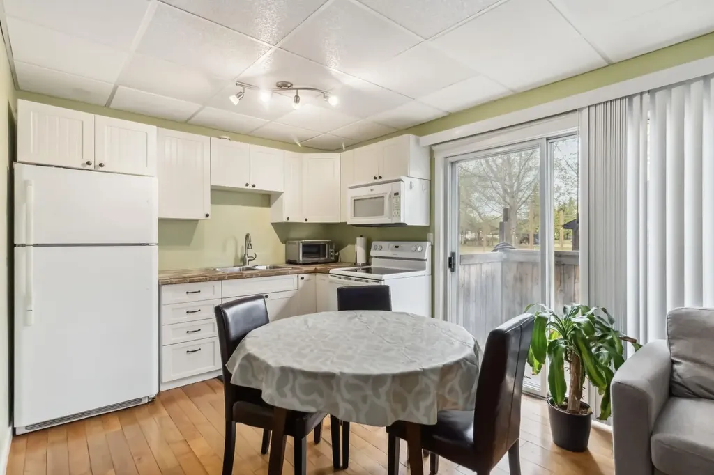 189 Brooks Place Fort Mcmurray AB T9K 2E6