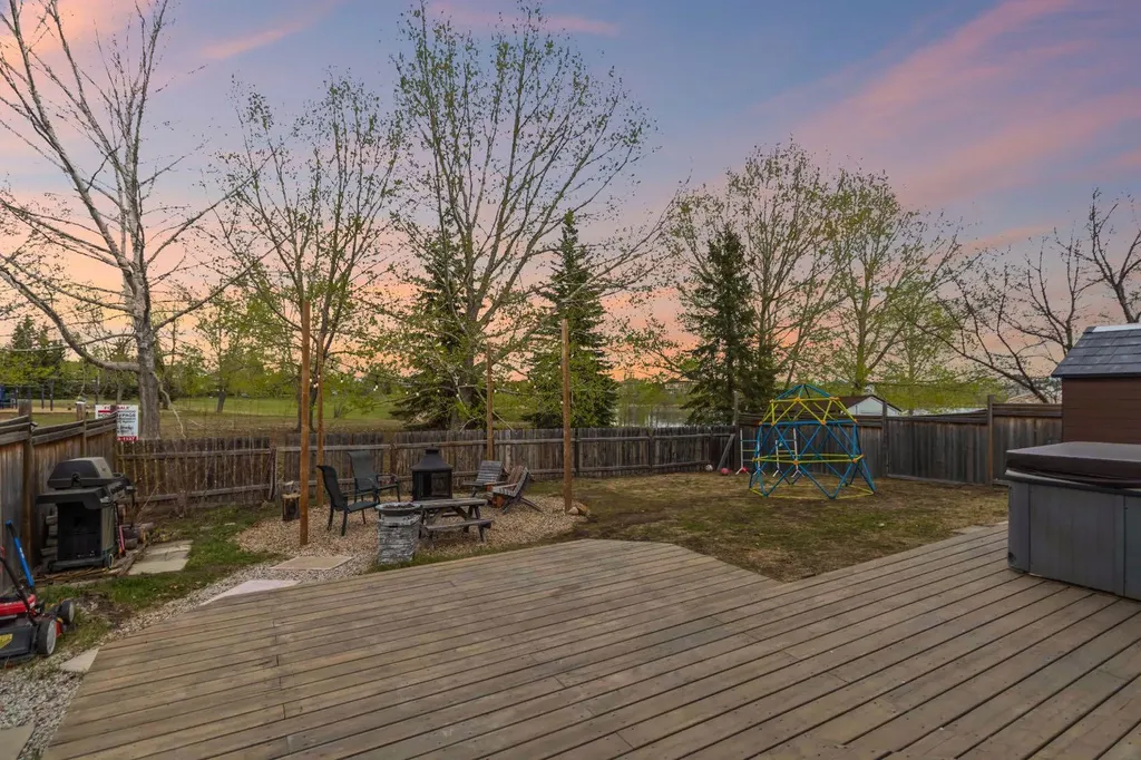 189 Brooks Place Fort Mcmurray AB T9K 2E6