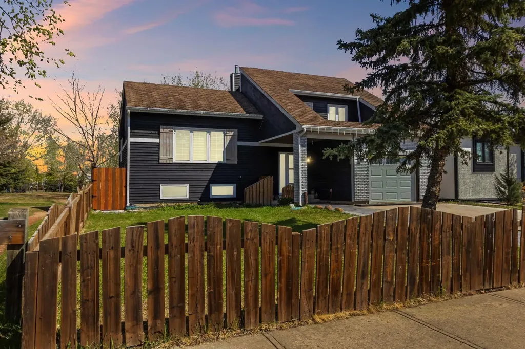 189 Brooks Place Fort Mcmurray AB T9K 2E6