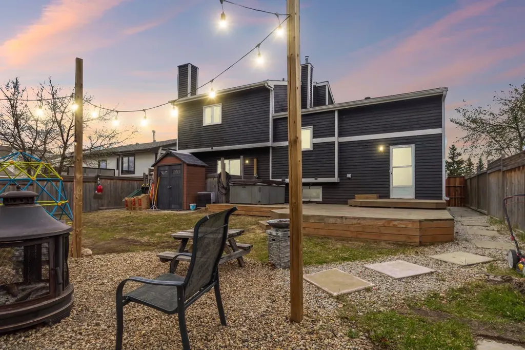 189 Brooks Place Fort Mcmurray AB T9K 2E6