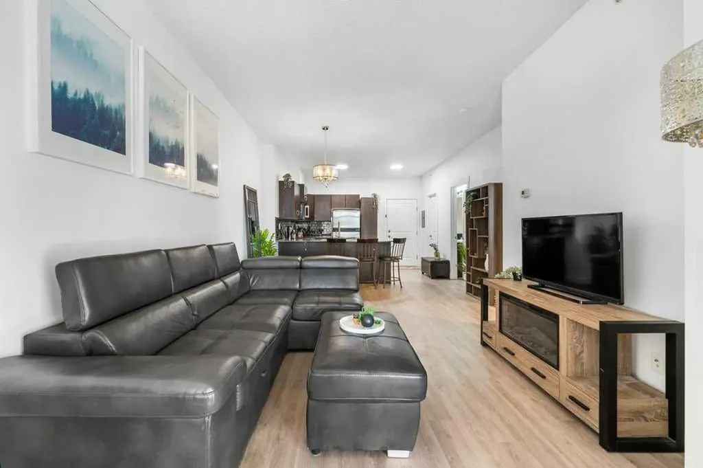 11811 Lake Fraser Drive SE Calgary AB T2J 7J4