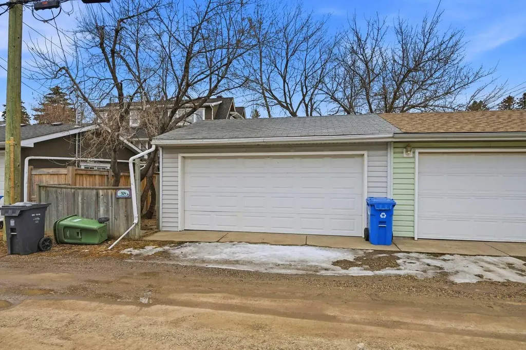 924 19 Avenue NW Calgary AB T2M0Z5