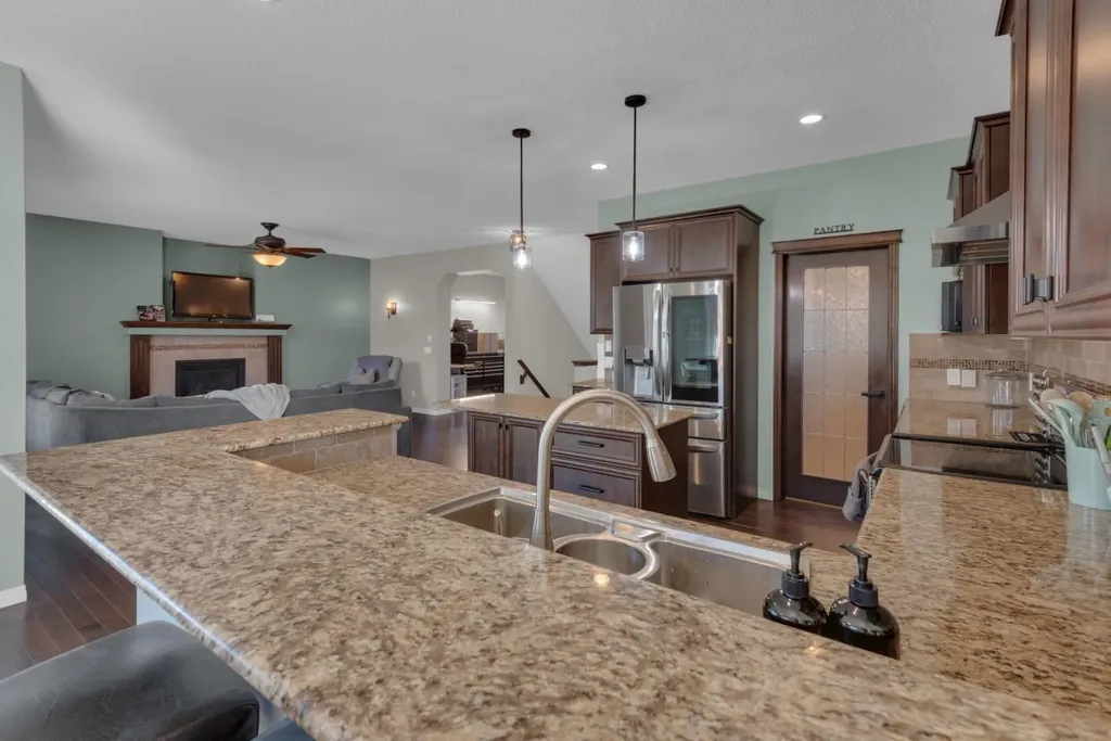 69 Morningside Circle SW Airdrie AB T4B0L7