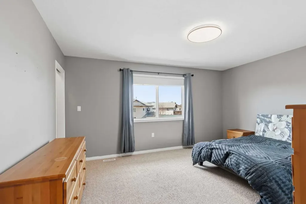 178 St. Laurent Way Fort Mcmurray AB T9K 2K1