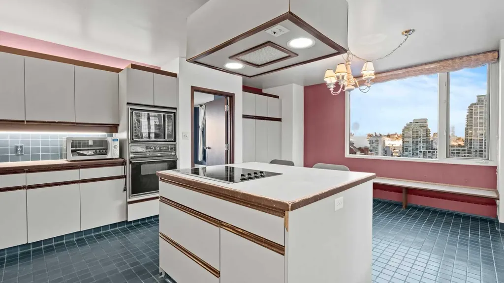 500 Eau Claire Avenue SW Calgary AB T2P3R8