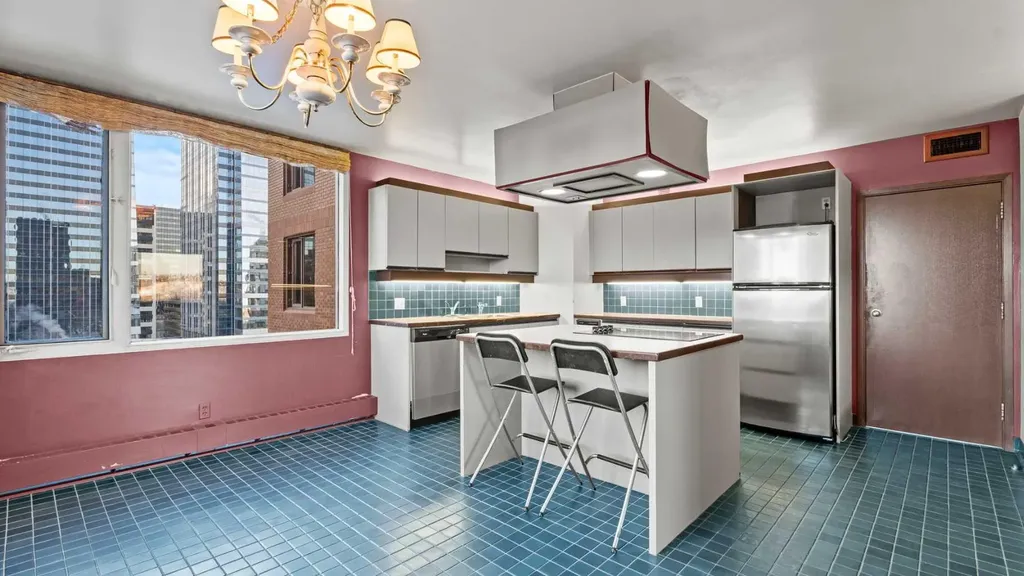 500 Eau Claire Avenue SW Calgary AB T2P3R8