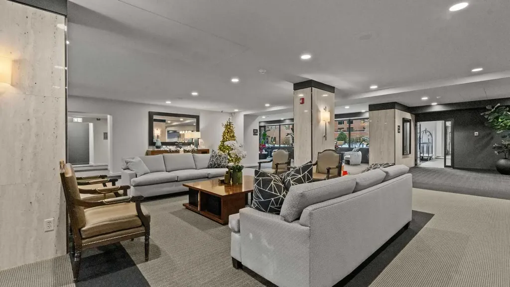 500 Eau Claire Avenue SW Calgary AB T2P3R8
