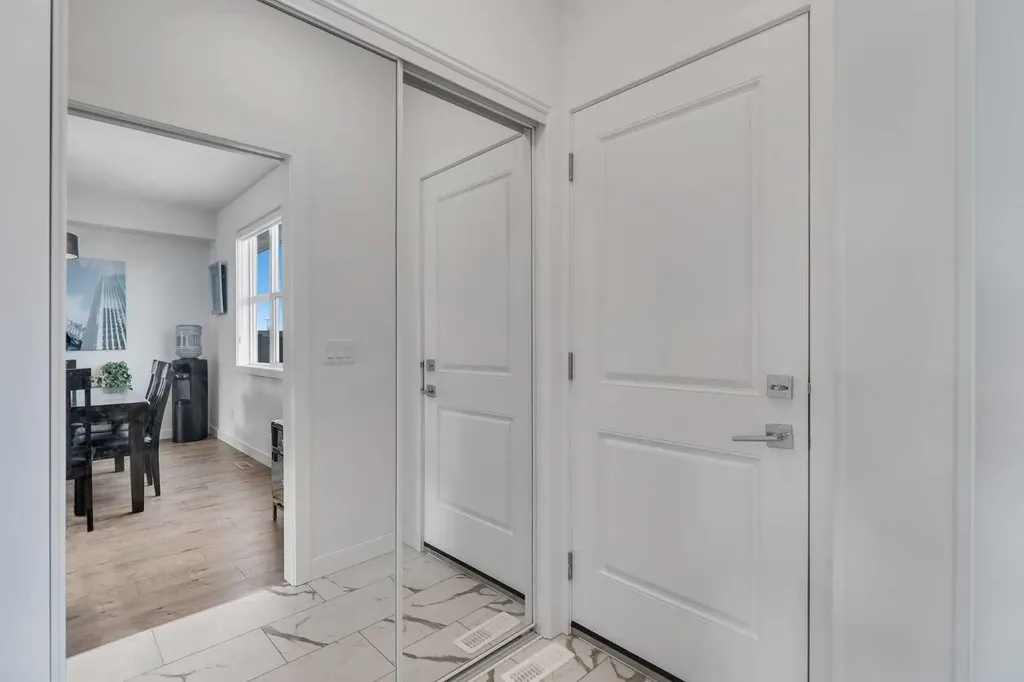 178 Dawson Way Chestermere AB T1X 2R8