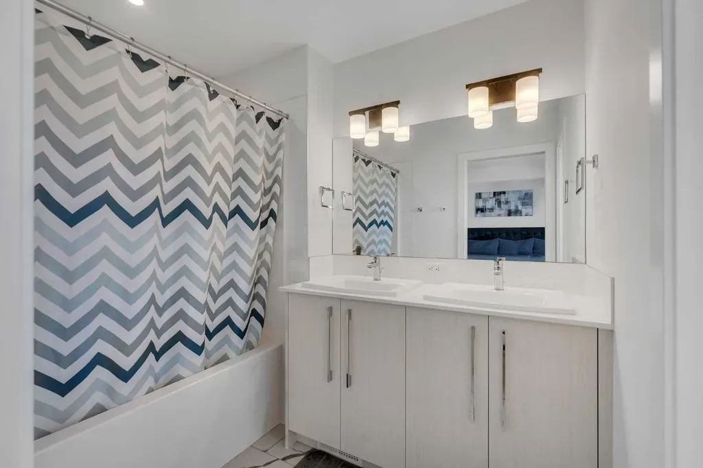 178 Dawson Way Chestermere AB T1X 2R8