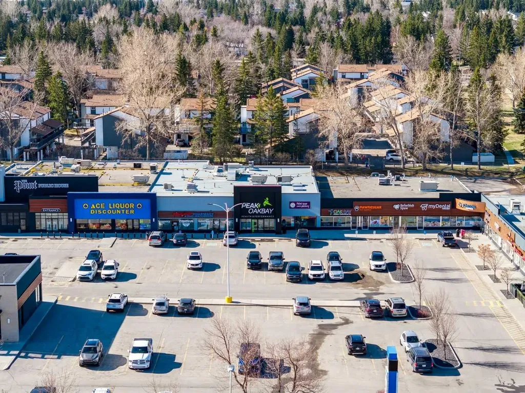 2520 Palliser Drive SW Calgary AB T2V 4S9