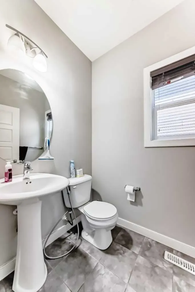 172 Redstone Park NE Calgary AB T3N0P7