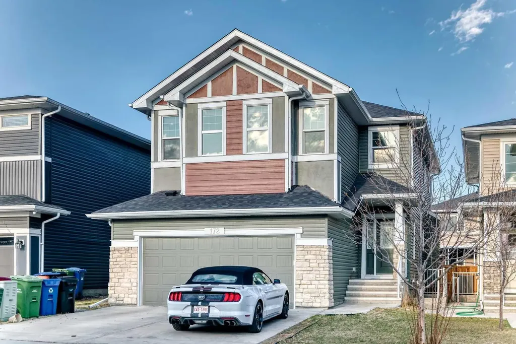 172 Redstone Park NE Calgary AB T3N0P7