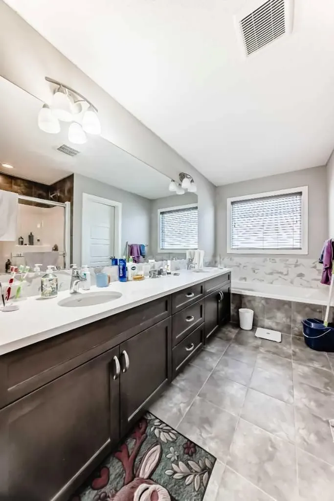172 Redstone Park NE Calgary AB T3N0P7