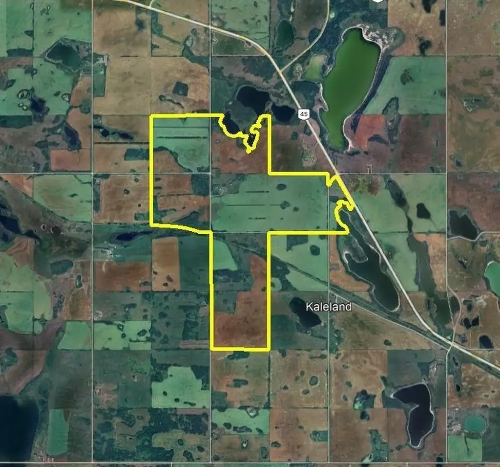 1,085 Acres Two Hills AB T0B 4K0