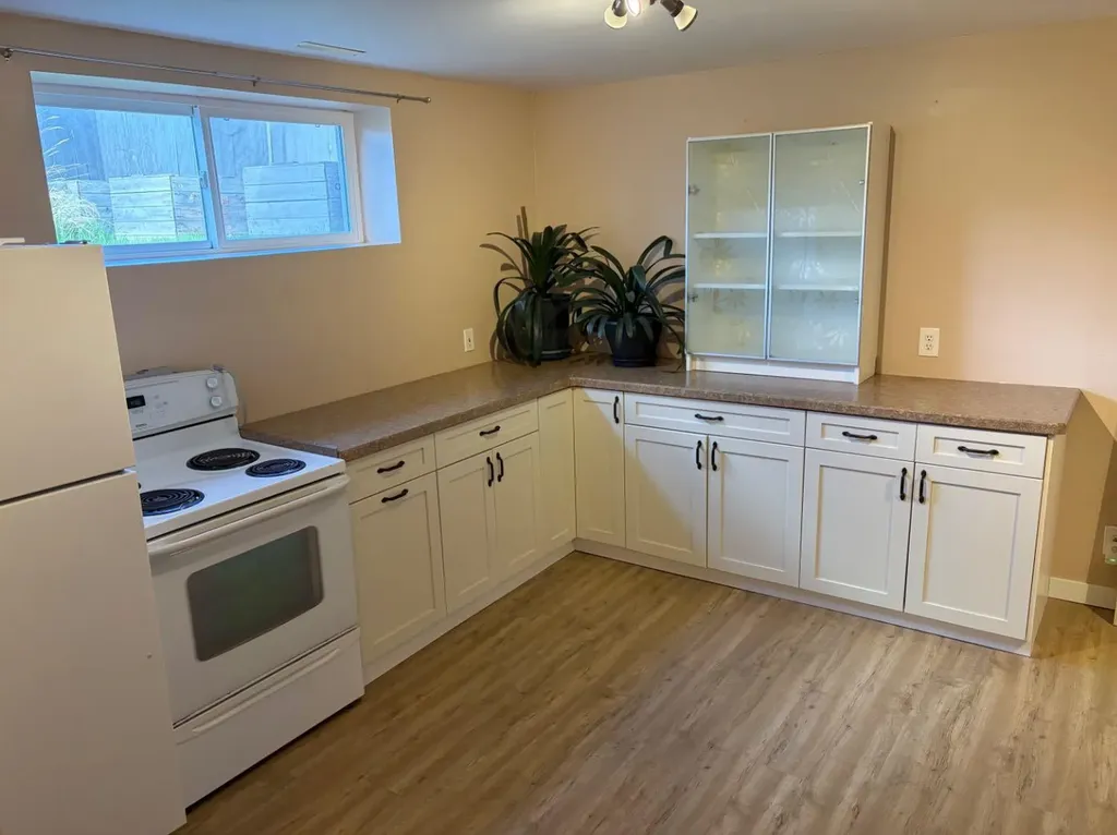 43 Riverwood Manor W Lethbridge AB T1k 7X3