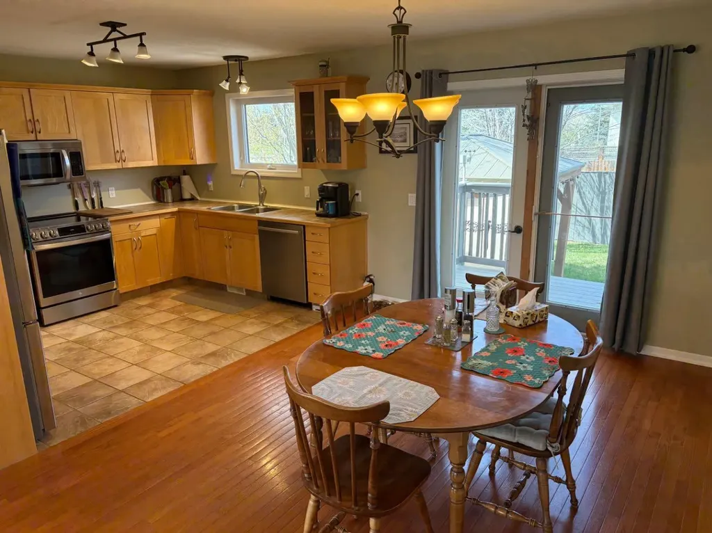 43 Riverwood Manor W Lethbridge AB T1k 7X3