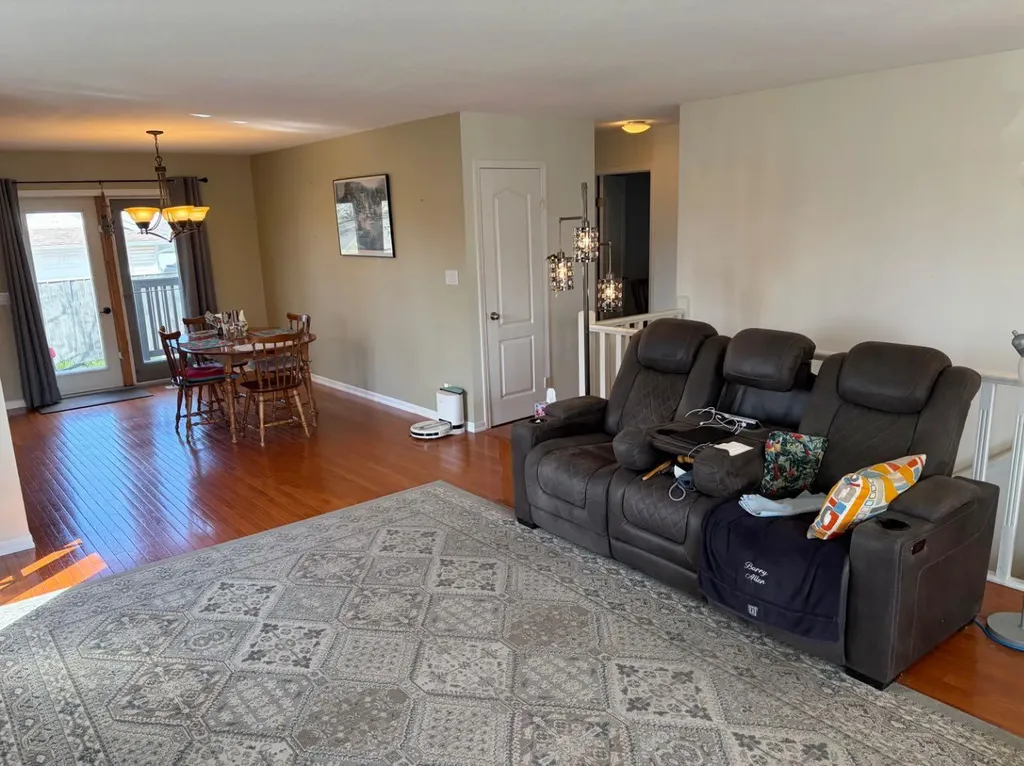 43 Riverwood Manor W Lethbridge AB T1k 7X3