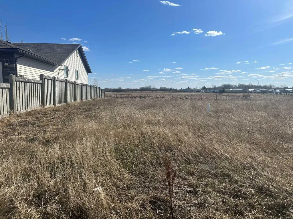 8619 102 Avenue Grande Prairie AB T8X 0B5