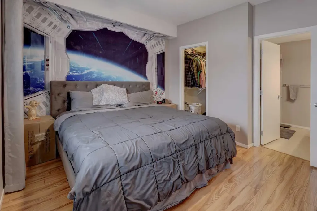 300 Evanscreek Court NW Calgary AB T3P 0B8