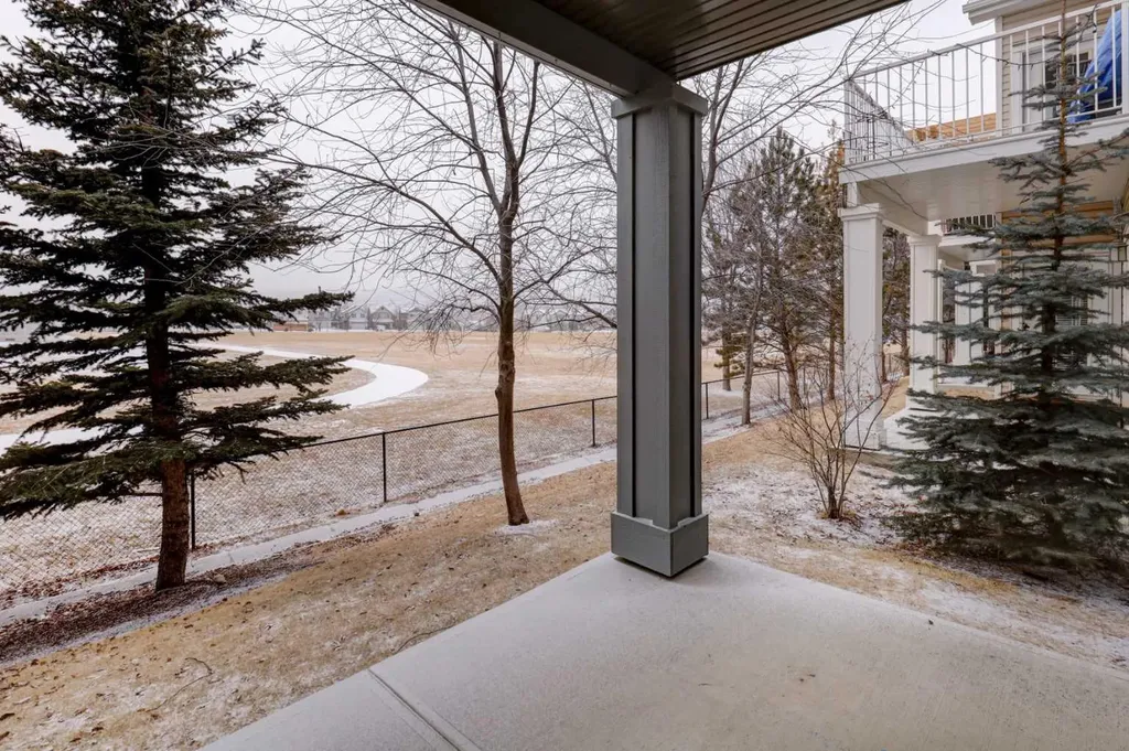 300 Evanscreek Court NW Calgary AB T3P 0B8