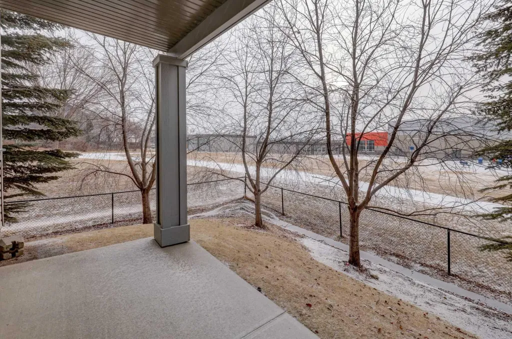 300 Evanscreek Court NW Calgary AB T3P 0B8