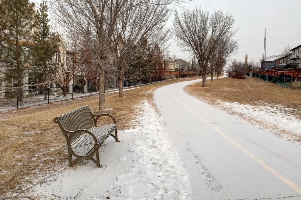 300 Evanscreek Court NW Calgary AB T3P 0B8