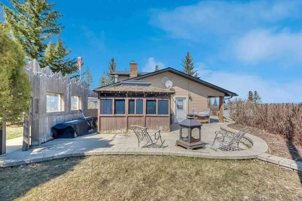 253001 Range Road 280 Rural Rocky View County AB T1Z 0E3
