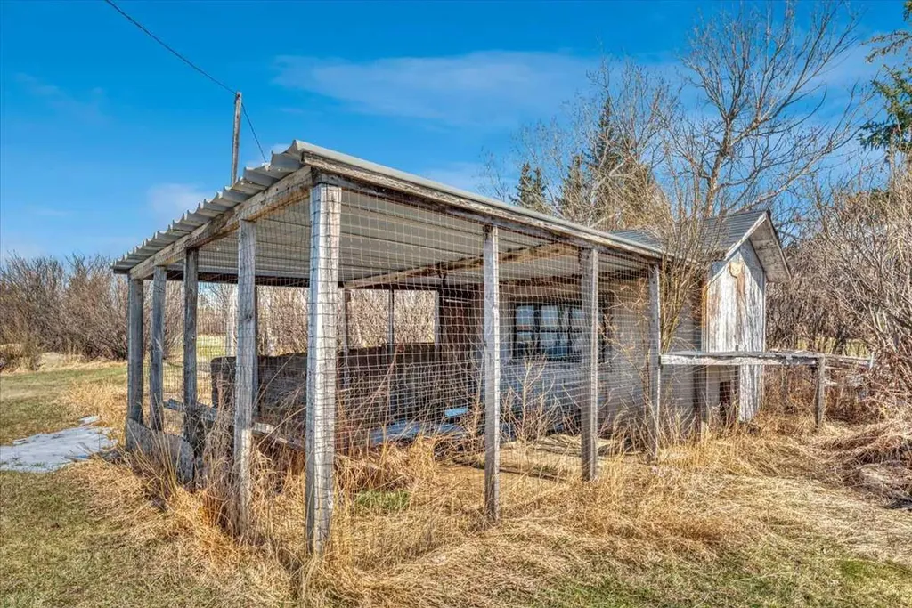 253001 Range Road 280 Rural Rocky View County AB T1Z 0E3