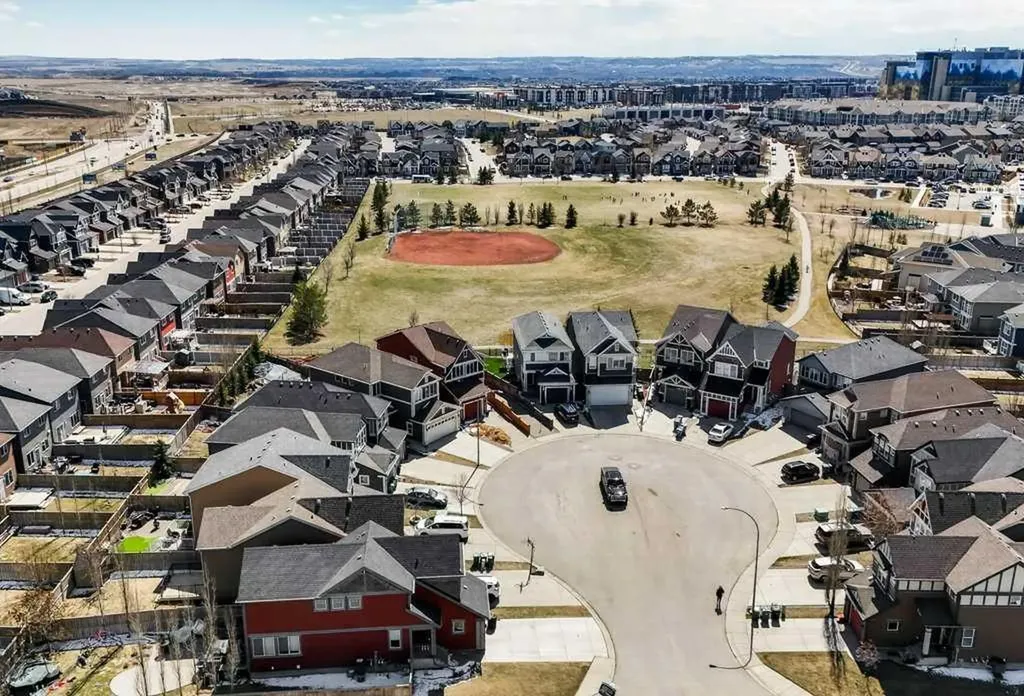 19 Auburn Crest Manor SE Calgary AB T3M 1T7