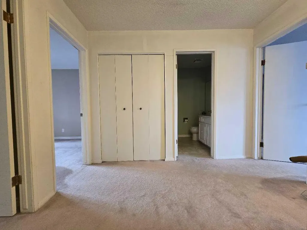 9803 24 Street SW Calgary AB T2V 1S5