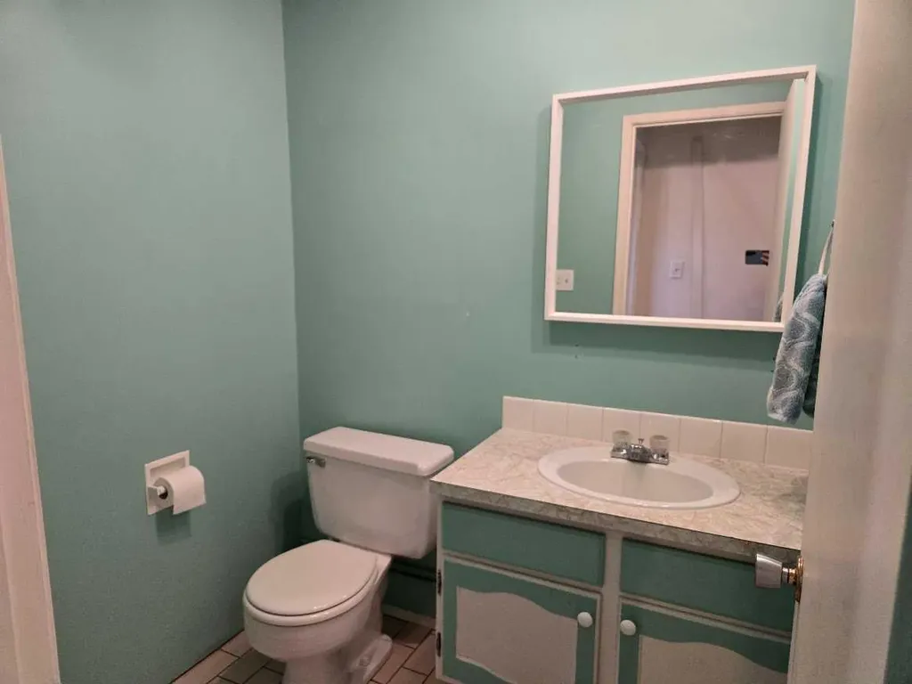 9803 24 Street SW Calgary AB T2V 1S5