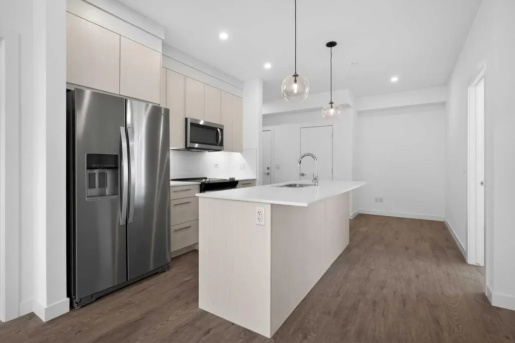 6 Merganser Drive W Chestermere AB T1X2Y2