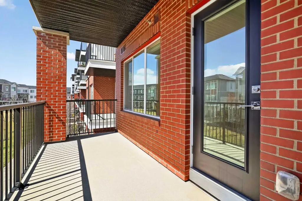 6 Merganser Drive W Chestermere AB T1X2Y2