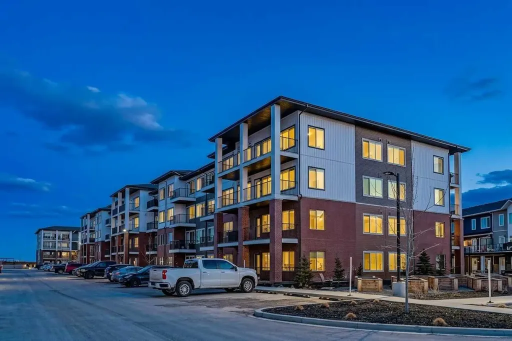 6 Merganser Drive W Chestermere AB T1X2Y2
