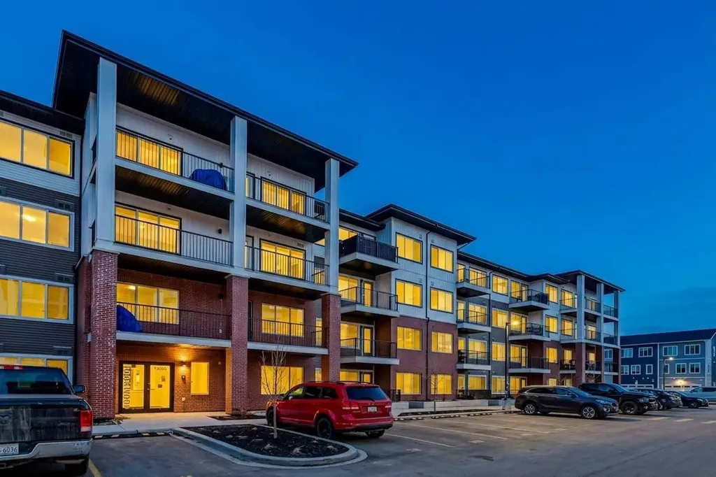 6 Merganser Drive W Chestermere AB T1X2Y2