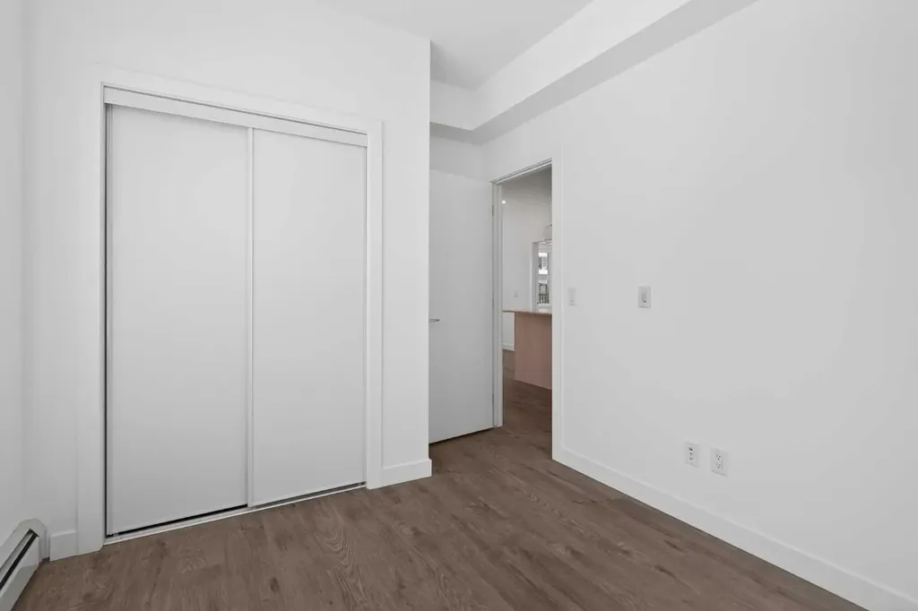 6 Merganser Drive W Chestermere AB T1X2Y2
