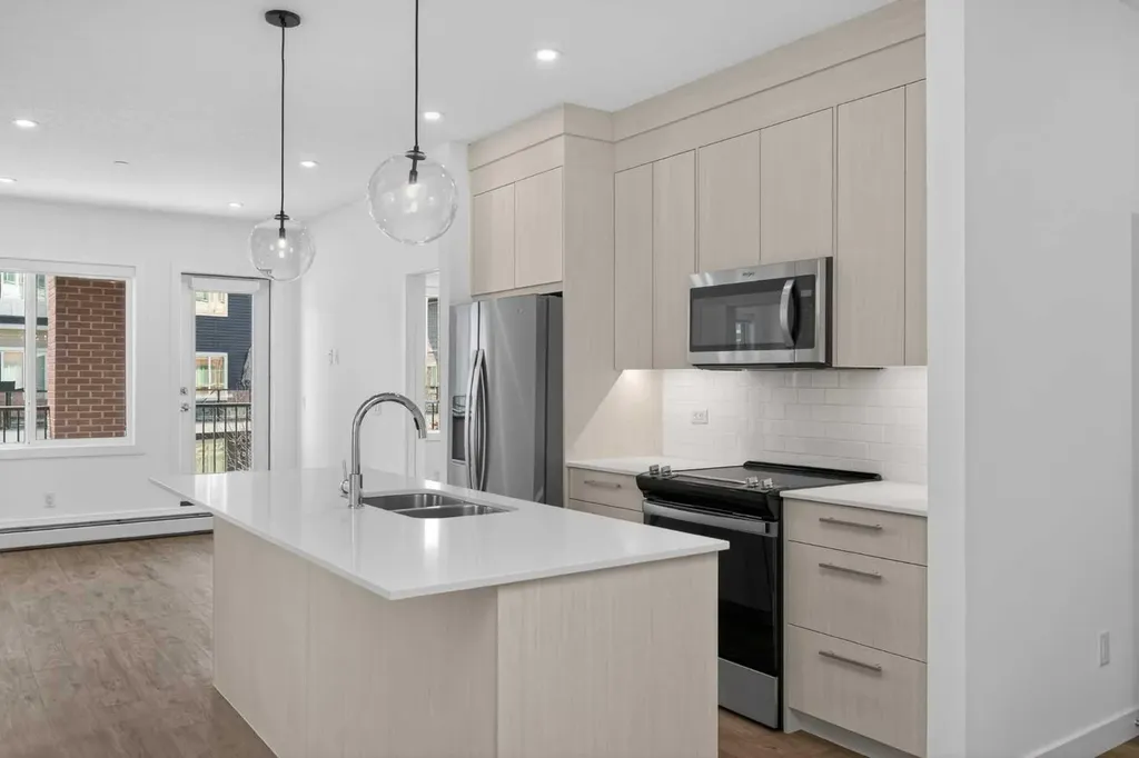 6 Merganser Drive W Chestermere AB T1X2Y2