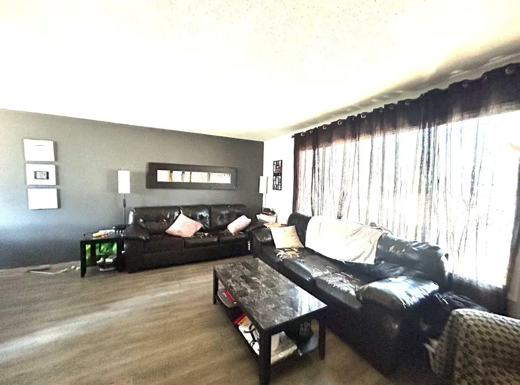 161 Ingram Park Drive E Brooks AB T1R 0J8
