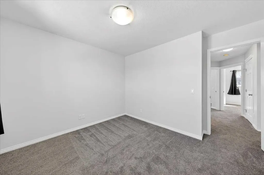 111 Tarawood Lane NE Calgary AB T3J 0G9