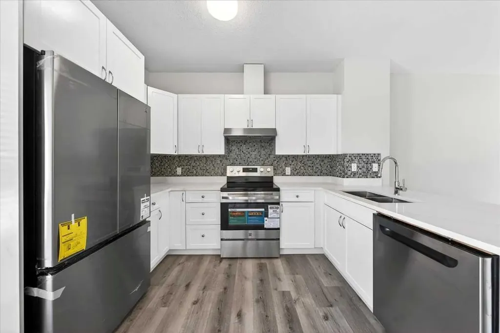 111 Tarawood Lane NE Calgary AB T3J 0G9