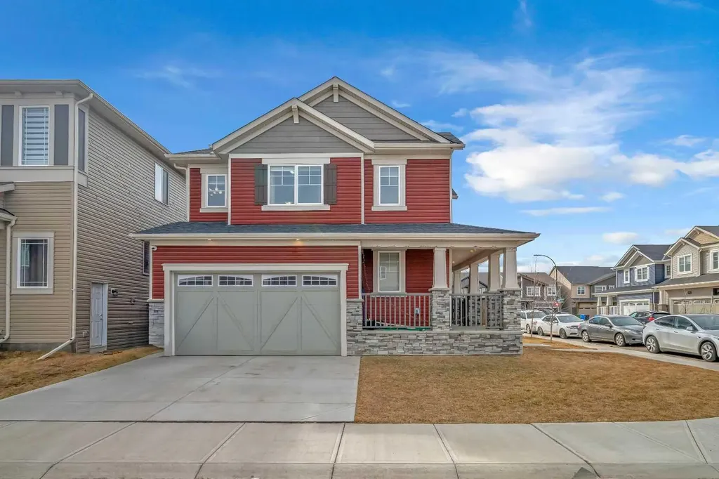 271 Carringham Road NW Calgary AB T3P1V4