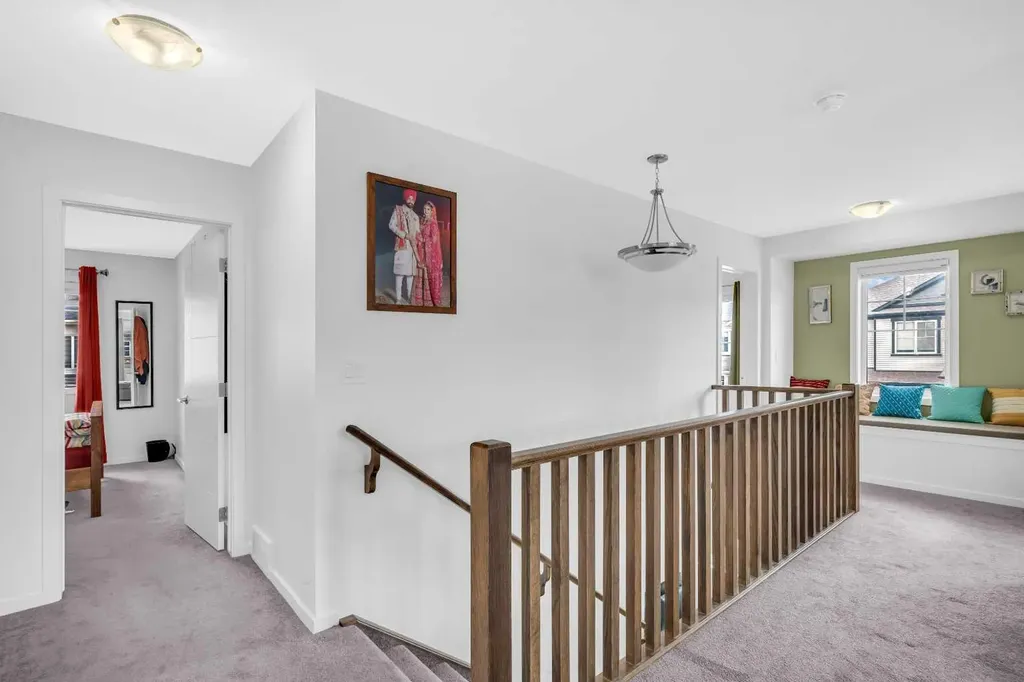 271 Carringham Road NW Calgary AB T3P1V4