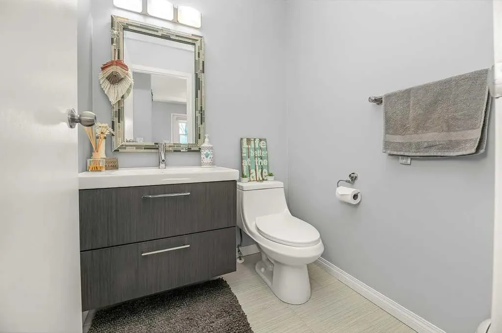 19 Lakeview Drive Rochon Sands AB T0C 3B0