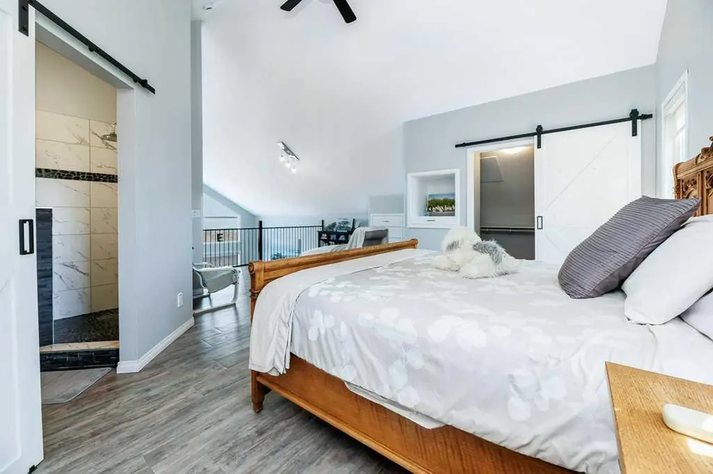 19 Lakeview Drive Rochon Sands AB T0C 3B0