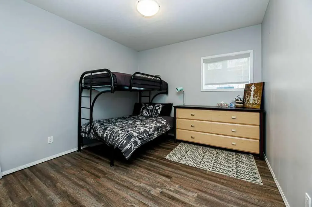 19 Lakeview Drive Rochon Sands AB T0C 3B0