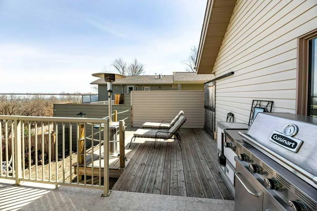 19 Lakeview Drive Rochon Sands AB T0C 3B0