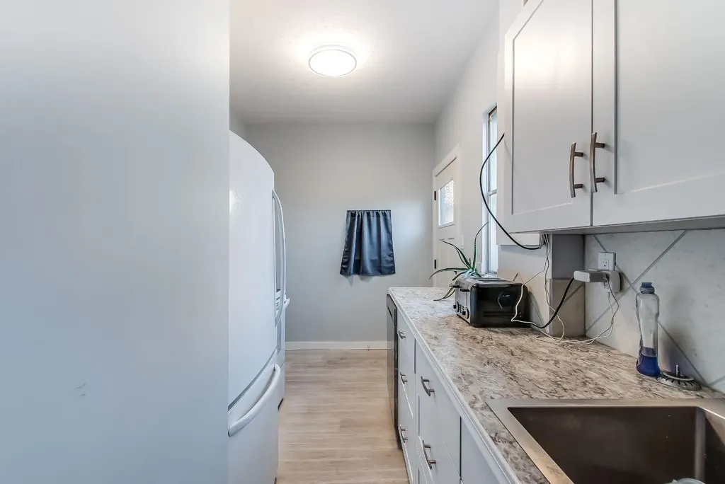 1313 Bridge Street SE Medicine Hat AB T1A 1E5