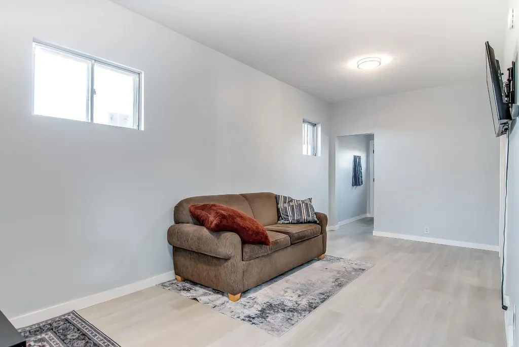 1313 Bridge Street SE Medicine Hat AB T1A 1E5