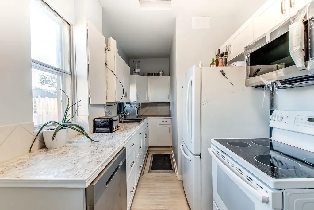1313 Bridge Street SE Medicine Hat AB T1A 1E5