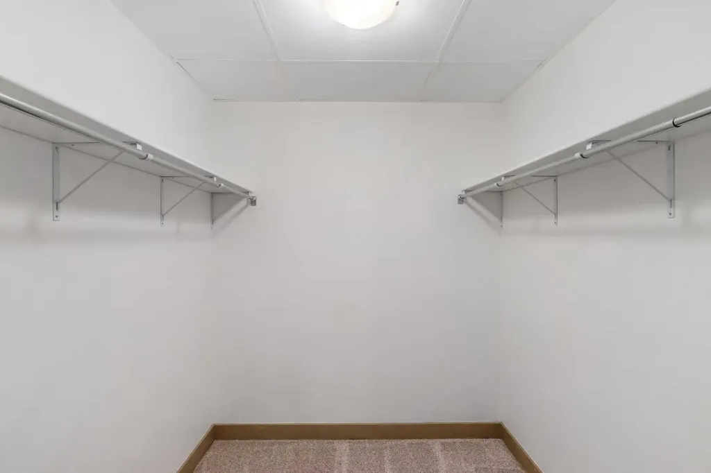 409 19 Avenue NE Calgary AB T2E 1P4